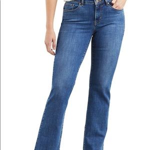 Levi’s Classic fit bootcut jeans